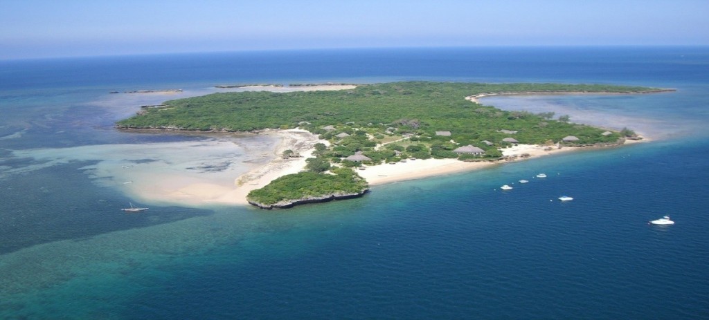 Beach Crazy? This Five Sandy Townships of Mozambique Will Spoil You!