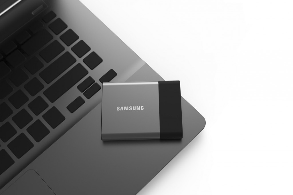 Samsung Unveils 2TB T3 SSD Wrapped In A Tough Cute Metallic Housing #CES2016