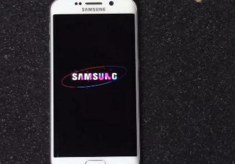 bag kærlighed Skyldig Fix Galaxy S6 Won't Turn On: Solution to Samsung Galaxy S6, S6 Edge Power, Light  Flashing Problems - Innov8tiv