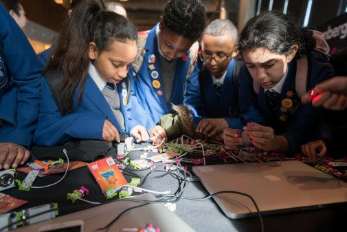 Your Future Your Ambition 5th Annual STEM Event: BP, Cisco, EDF Energy and P&G Invites Kids To Learn STEM