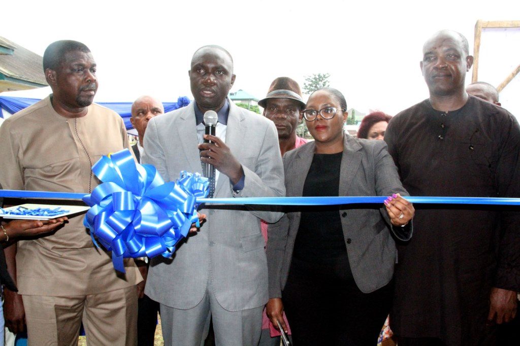 Samsung sets up its 4th Samsung Smart School for Teachers in Rivers State, Nigeria