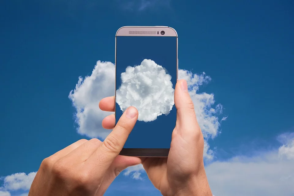 Ways To Use The Cloud In Your Small Business