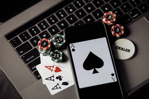 What are the Advantages of Playing Online Casinos? - Innov8tiv